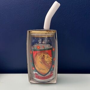 NWT Harry Potter Gryffindor Glass Tumbler
